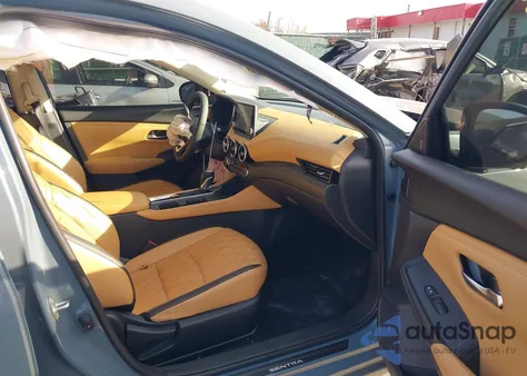 2024 Nissan Sentra Sv Xtronic Cvt from USA, damaged, VIN 3N1AB8CV9RY390381